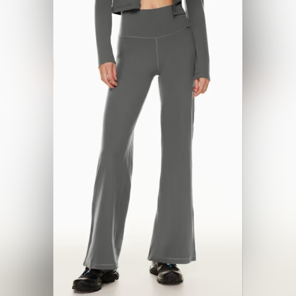 Tna Wide Leg Legging